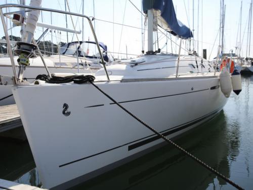 Yacht First 31.7 chartern in La Trinite sur Mer