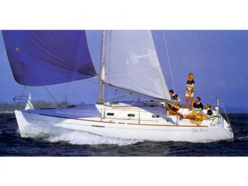 Segelyacht First 31.7 chartern in Malcesine