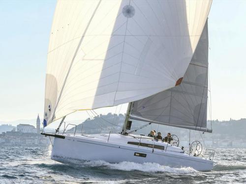 Yacht First 36 available for charter in Olympic Marine