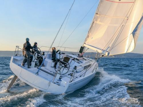 Segelboot First 36 Yachtcharter in Izola