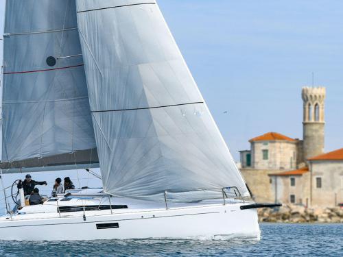 Sailing yacht First 36 for hire in Marina Kornati