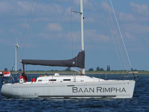 Segelyacht First 36.7 chartern in Port des Minimes