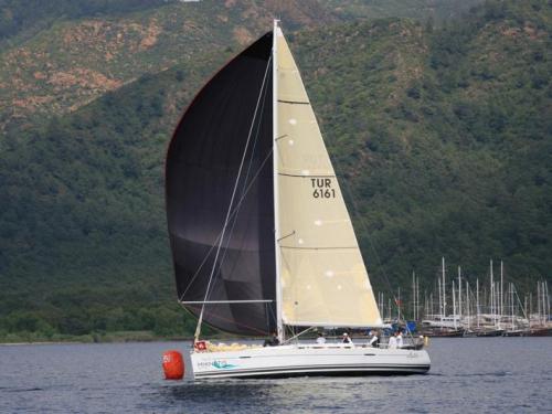 Sailing yacht First 40.7 for rent in Netsel Marmaris Marina