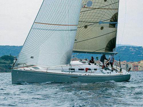 Segelyacht First 40.7 chartern in La Trinite sur Mer