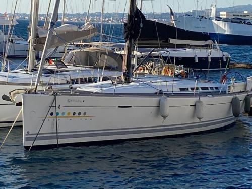 Yacht First 50 available for charter in Reggio di Calabria