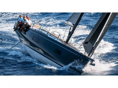 Segelboot First Yacht 53 chartern in Lavrio