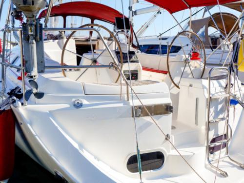 Sailboat Gib Sea 43 for charter in Lavrio