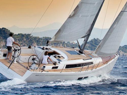Segelyacht Grand Soleil 39 chartern in La Rochelle