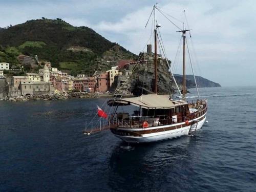 Sailing boat Gulet for hire in La Spezia