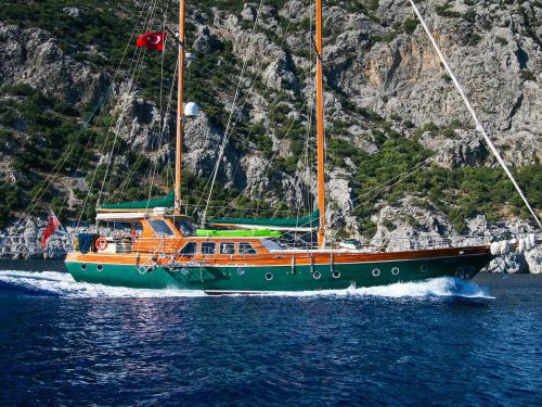 Yacht Gulet Yachtcharter in Göcek Marina