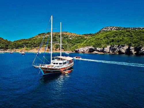 Sailboat Gulet for rent in Marina Mandalina