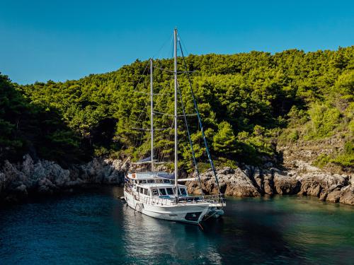 Segelyacht Gulet chartern in Trogir
