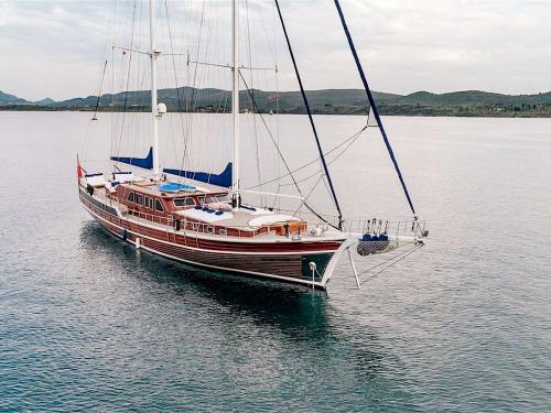 Segelyacht Gulet Yachtcharter in Bodrum Marina Milta