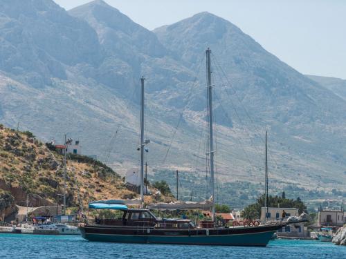 Segelyacht Gulet Yachtcharter in Parikia