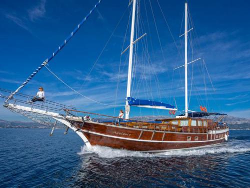 Segelyacht Gulet Yachtcharter in Stobrec