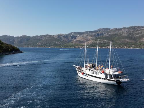 Segelyacht Gulet chartern in Omis