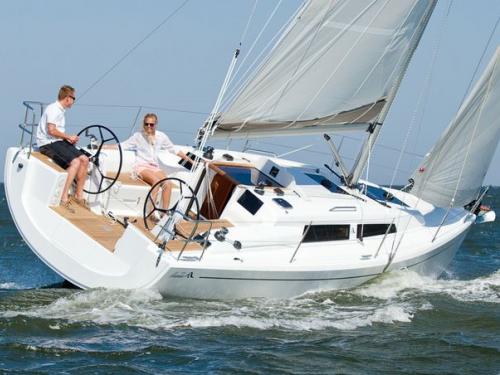 Sailing boat Hanse 315 available for charter in Hyeres