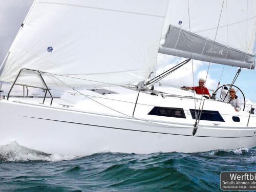 Yacht Hanse 325 for hire in Heiligenhafen