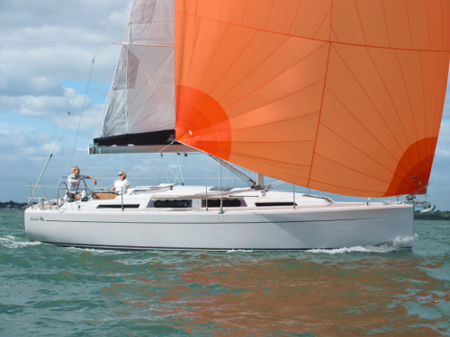 Yacht Hanse 345 for rent in Lemmer