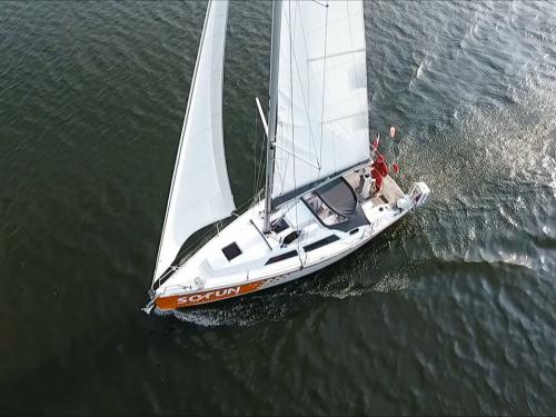 Sailboat Hanse 345 for charter in Kolobrzeg