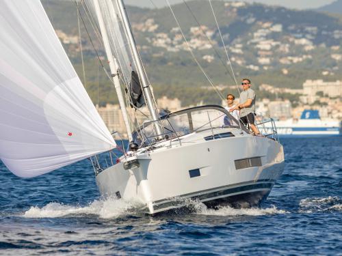 Yacht Hanse 360 for hire in Messina