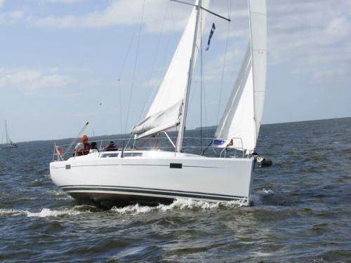 Sailing boat Hanse 385 available for charter in Pula