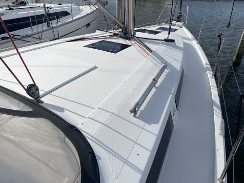 Yacht Hanse 385 for rent in Marina Polesana