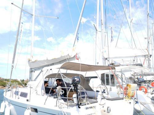 Yacht Hanse 385 chartern in Lavrio
