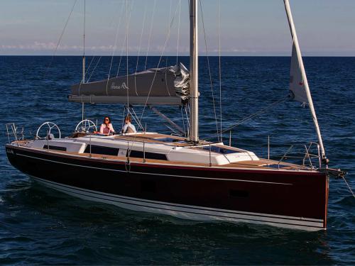 Sailing boat Hanse 388 available for charter in Lefkas