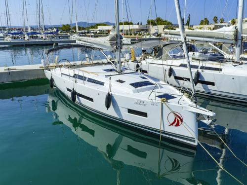 Segelboot Hanse 410 Yachtcharter in Sukosan Bibinje