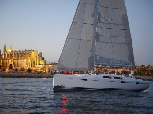 Segelboot Hanse 415 Yachtcharter in Marina Mallorca Nautica