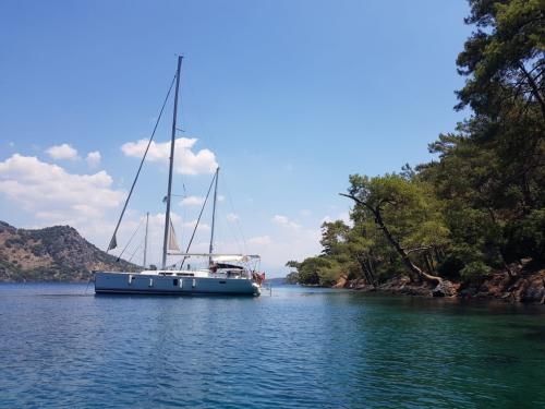 Sailboat Hanse 445 available for charter in Fethiye