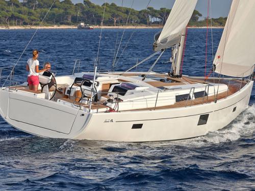 Segelyacht Hanse 445 Yachtcharter in ACI Marina Pula