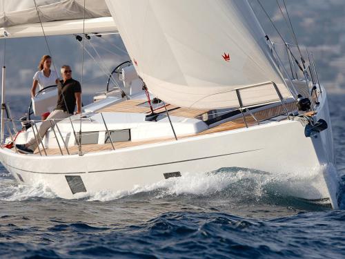 Yacht Hanse 455 available for charter in Nanny Cay Marina