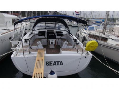 Yacht Hanse 455 for rent in ACI Dubrovnik Marina