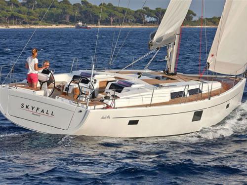 Yacht Hanse 455 chartern in Marina Kastela