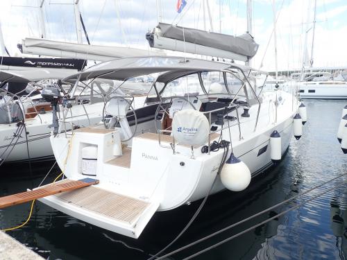 Sailing yacht Hanse 455 available for charter in Biograd na Moru