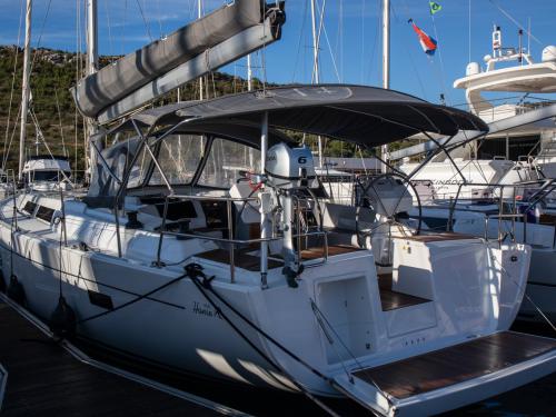 Yacht Hanse 455 available for charter in Marina Kremik