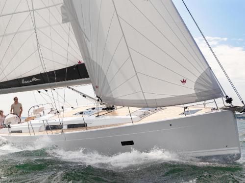 Segelyacht Hanse 458 chartern in Hafen von Crouesty