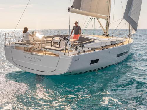 Sailing yacht Hanse 460 for charter in Marseilles