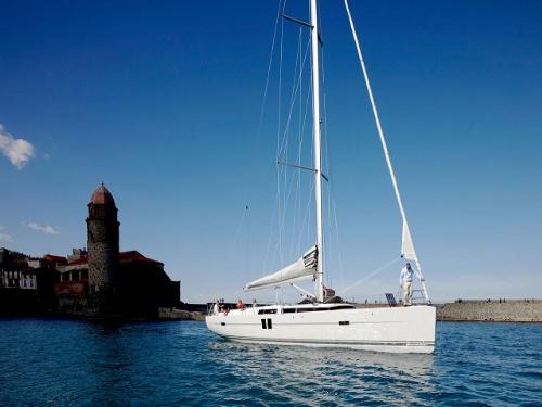 Sailing boat Hanse 495 for rent in Marina Kornati