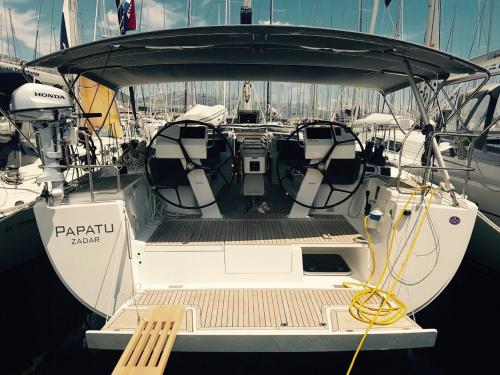 Sailing yacht Hanse 505 available for charter in Seget