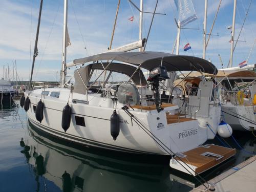 Sailing yacht Hanse 508 available for charter in Biograd na Moru