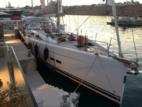 Sailing yacht Hanse 575 for hire in Olbia