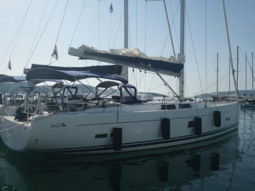 Segelyacht Hanse 575 chartern in Marina Seget Donji