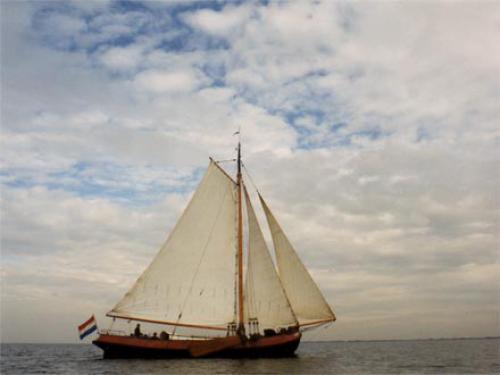 Yacht Hoop op Zegen - Sailboat Charter Harlingen