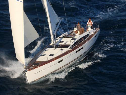 Sailboat Jeanneau 53 for rent in Marmaris Yacht Marina