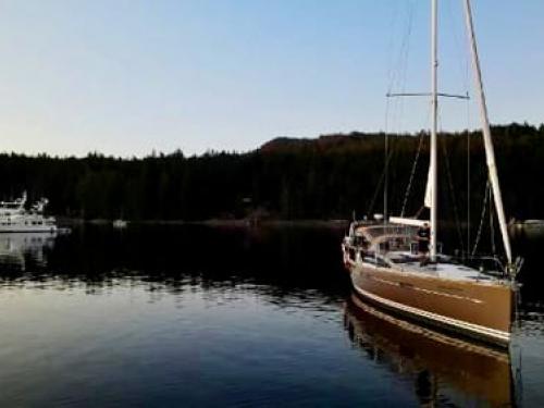 Yacht Jeanneau 53 for hire in Powell River