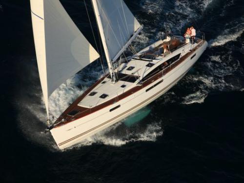 Sailing boat Jeanneau 53 for rent in Athens