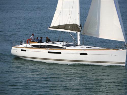 Yacht Jeanneau 53 Yachtcharter in Seget